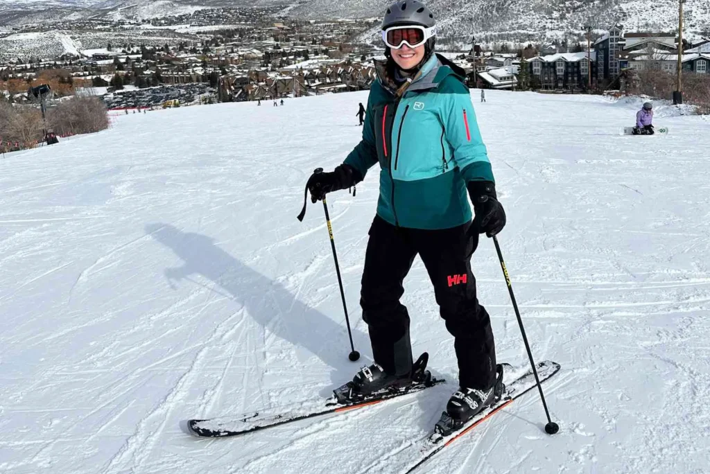 What features should I look for in the best snowboard clothing brands when traveling