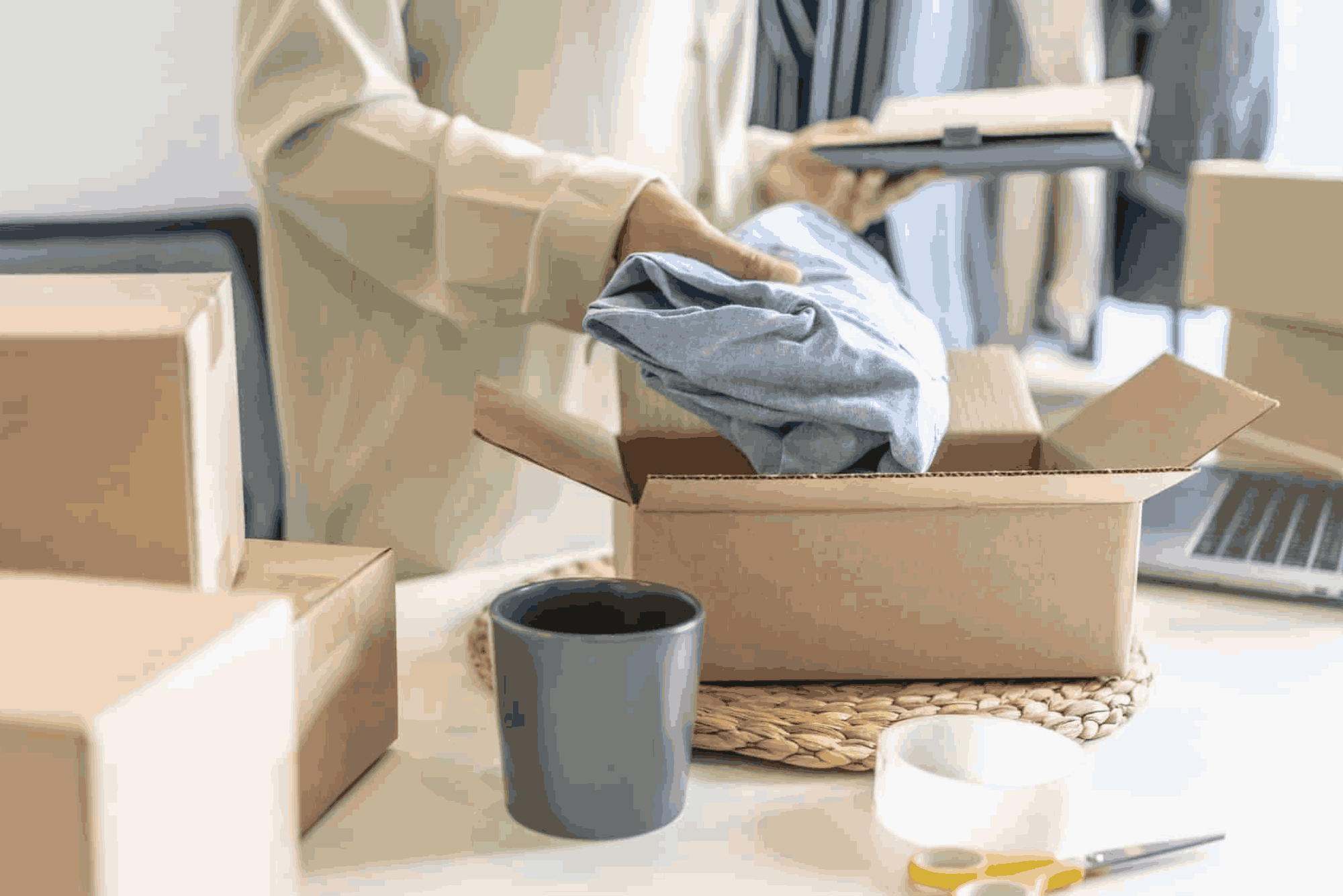 Best Practices for Hosiery Packaging in Humid Climates_