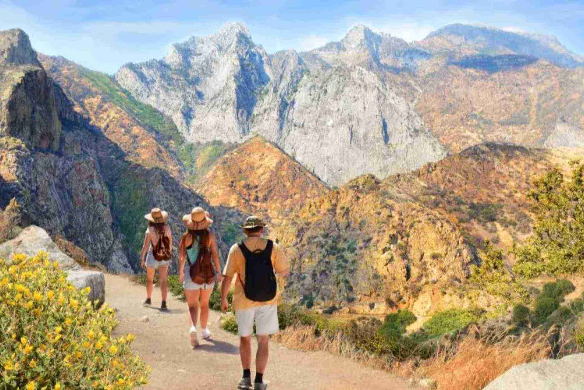 How To Travel On Public Holidays — Planning & Pitfalls