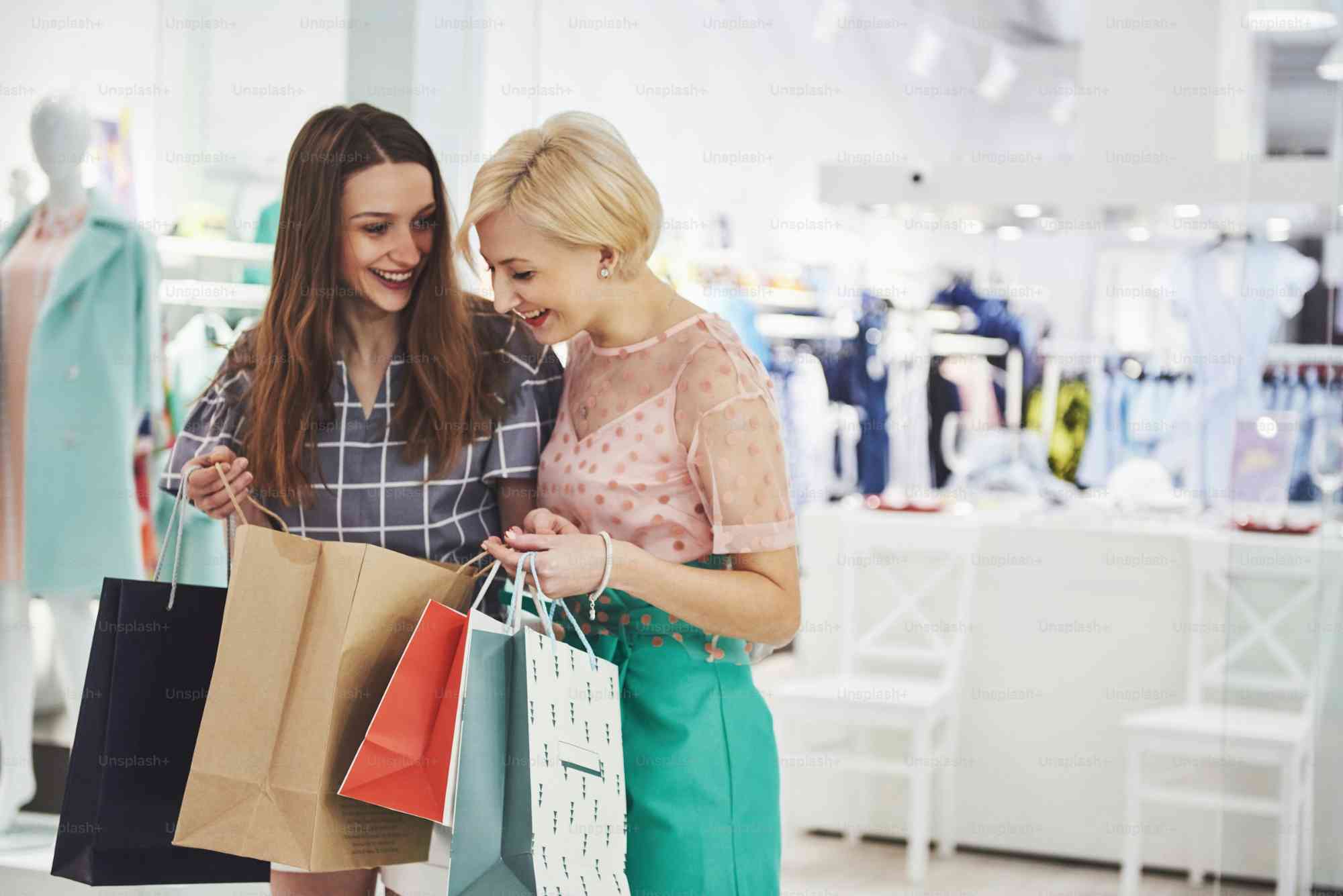 UAE Abu Dhabi weekend shopping itinerary