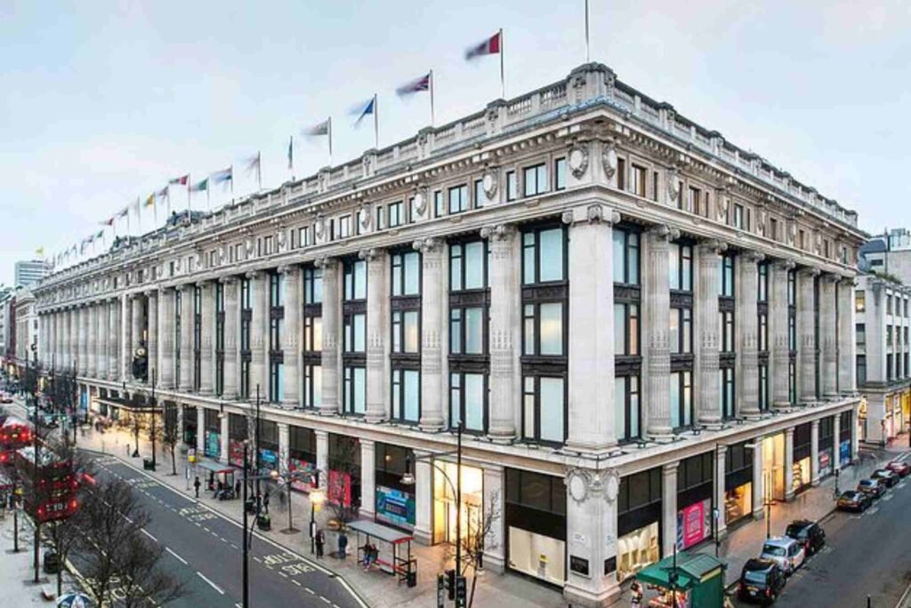 UK London Harrods vs Selfridges Buyer Guide